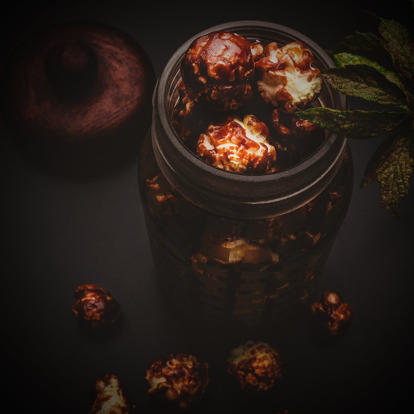 Toccata & Fougère™ Caramel Corn Hand-Dipped Incense